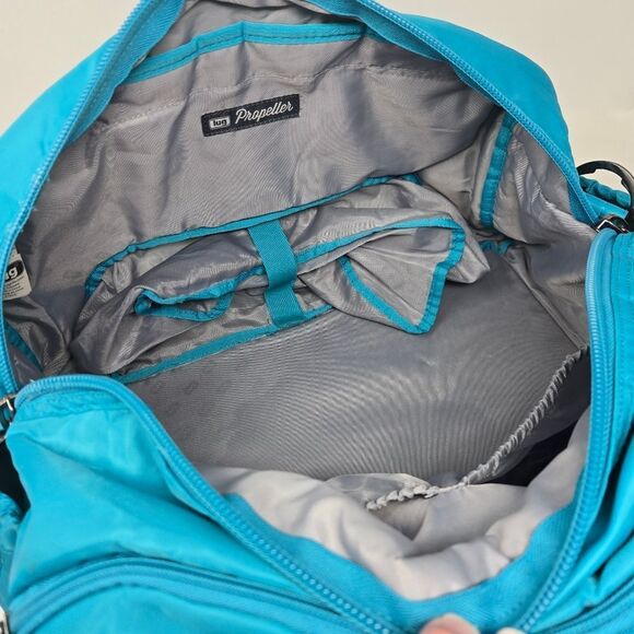 Lug Propeller Aqua Blue Duffle Bag Quilted Carry On Crossbody Shoulder Bag - Picture 10 of 11